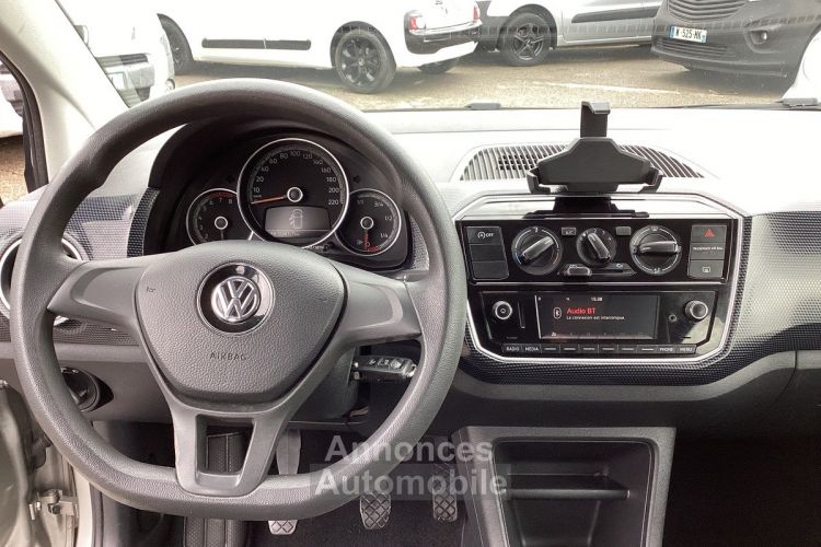 Volkswagen Up Up! 1,0l Basis - <small></small> 7.450 € <small>TTC</small> - #17