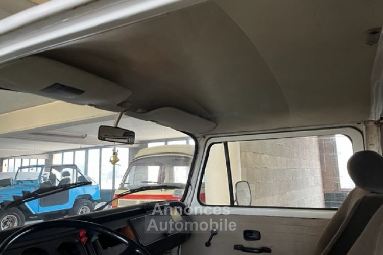 Volkswagen Westfalia VOLKSWAGEN COMBI T2 CAMPER WESTFALIA TYPE C - <small></small> 12.500 € <small>TTC</small> - #9