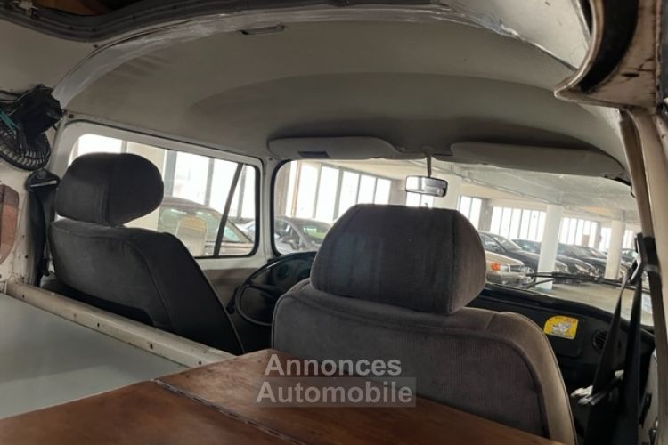 Volkswagen Westfalia VOLKSWAGEN COMBI T2 CAMPER WESTFALIA TYPE C - <small></small> 12.500 € <small>TTC</small> - #21