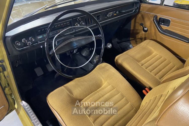 Volvo 142  - <small></small> 12.750 € <small>TTC</small> - #28