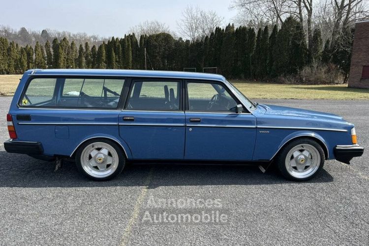 Volvo 240 - <small></small> 26.700 € <small>TTC</small> - #12