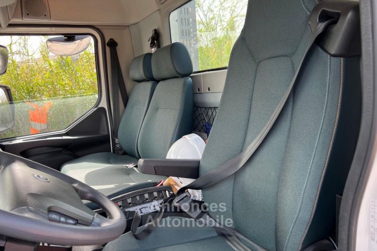 Volvo 240 FL 6 cylindres TVA RECUPERABLE - Prix 135.000? Ht / 162.000? TTc - <small></small> 135.000 € <small>TTC</small> - #18