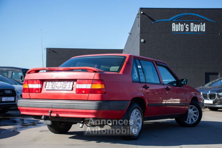 Volvo 940 GL Aut. 2.3i - OLDTIMER - ELEKTR. RAMEN - SERVO - TREKHAAK - <small></small> 2.500 € <small>TTC</small> - #2