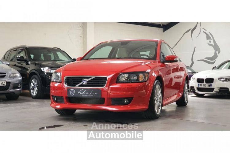 Volvo C30 2.5 TURBO 220 5 CYLINDRES / BVA / MOMENTUM R-DESIGN R DESIGN / CUIR - <small></small> 16.990 € <small>TTC</small> - #8