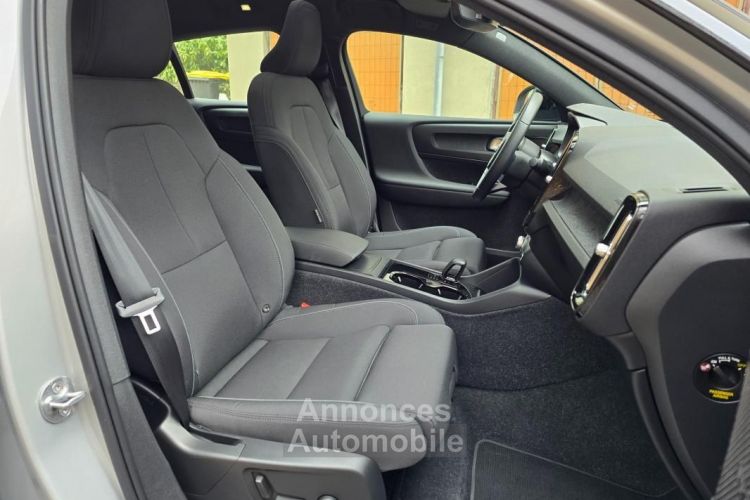 Volvo C40 TWIN ELECTRIC 408ch RECHARGE 78KWH ULTIMATE AWD-ATTELAGE - <small></small> 35.990 € <small>TTC</small> - #12