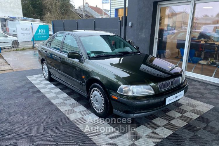 Volvo S40 1.8i 16V - PREMIERE MAIN - <small></small> 2.990 € <small>TTC</small> - #1