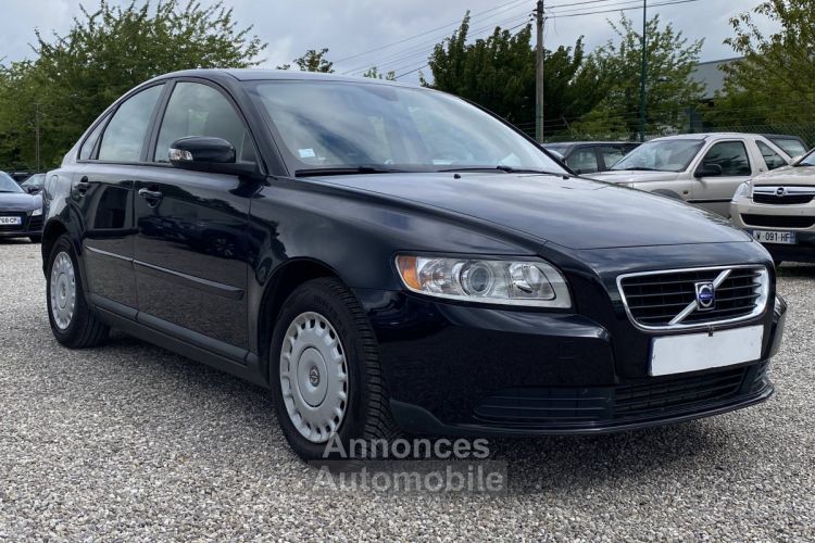 Volvo S40 II 1.6 D 110ch Momentum - <small></small> 6.990 € <small>TTC</small> - #1