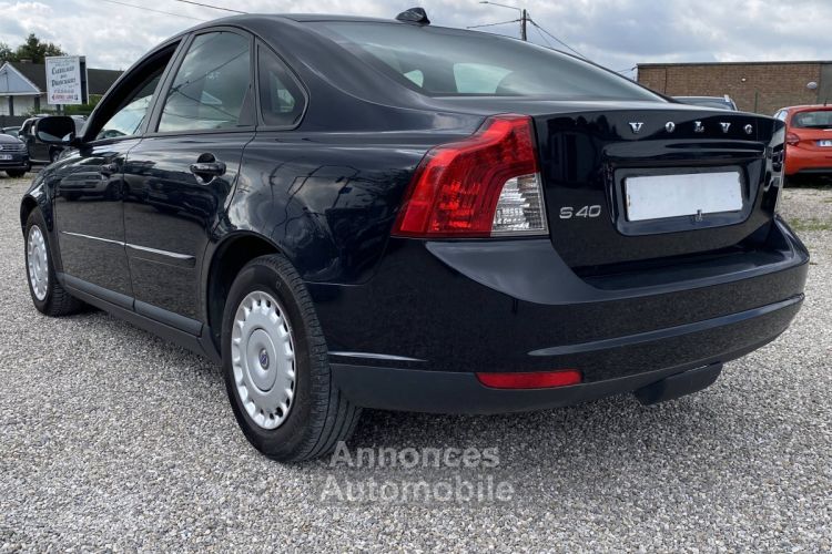 Volvo S40 II 1.6 D 110ch Momentum - <small></small> 6.990 € <small>TTC</small> - #5