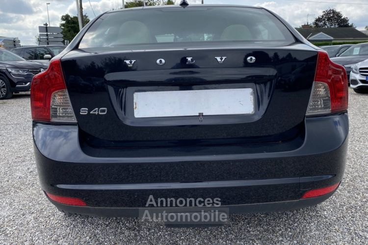 Volvo S40 II 1.6 D 110ch Momentum - <small></small> 6.990 € <small>TTC</small> - #8