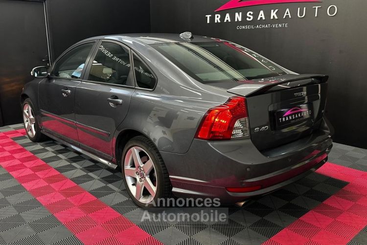 Volvo S40 T5 230 R-design - <small></small> 10.990 € <small>TTC</small> - #3