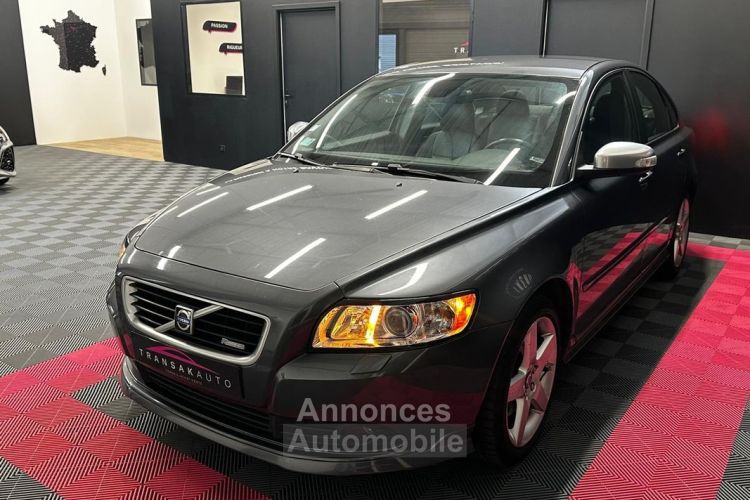 Volvo S40 T5 230 R-design - <small></small> 10.990 € <small>TTC</small> - #8