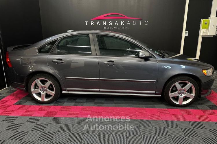 Volvo S40 T5 230 Rdesign - <small></small> 10.990 € <small>TTC</small> - #2