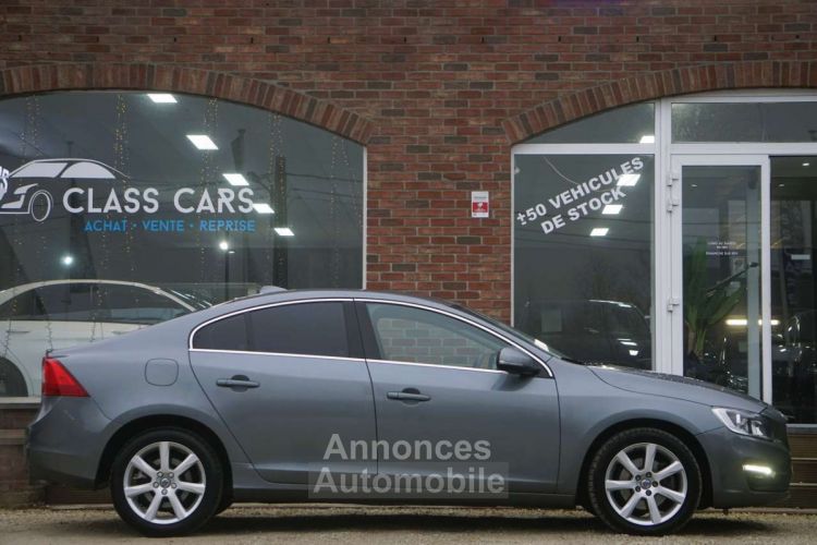 Volvo S60 1.5 T3 Momentum Boite AUTO Navi Clim Radars Carnet - <small></small> 16.990 € <small>TTC</small> - #5