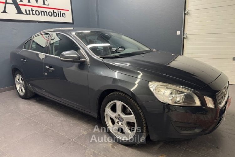 Volvo S60 1.6 D2 115 CV StopetStart Momentum - <small></small> 6.990 € <small>TTC</small> - #3