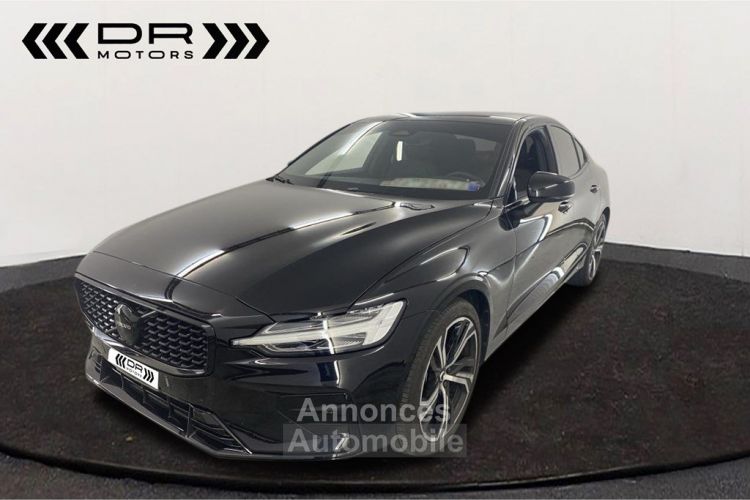 Volvo S60 B3 MHEV GEARTRONIC DARK PLUS - LEDER LED KEYLESS ENTRY HARMANN KARDON - <small></small> 35.995 € <small>TTC</small> - #1