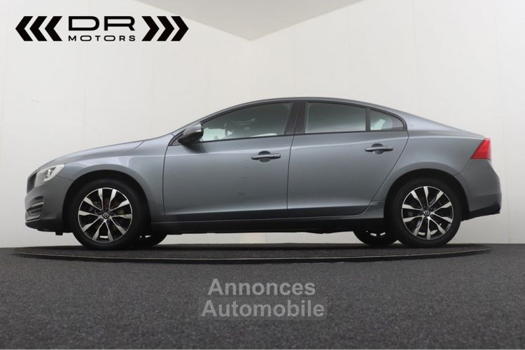 Volvo S60 D2 DYNAMIC EDITION - LEDER ADAPTIVE CRUISE BLIS NAVI - <small></small> 13.995 € <small>TTC</small> - #3