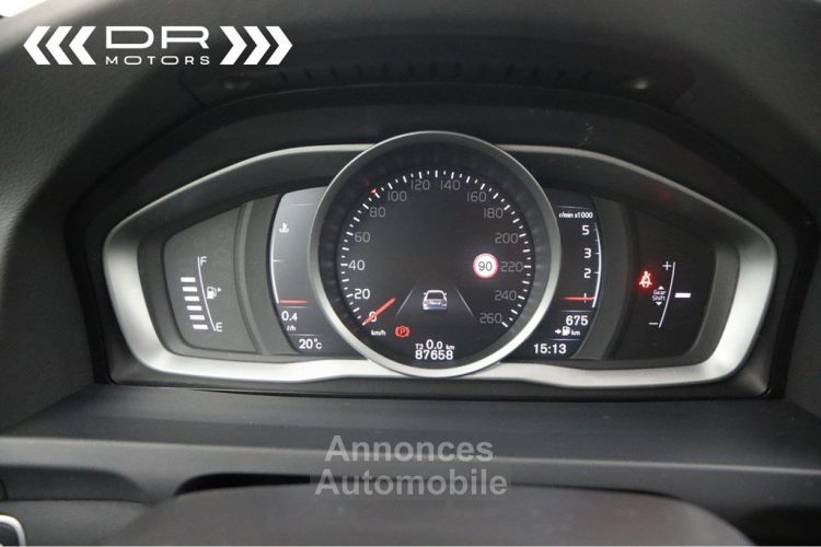 Volvo S60 D2 DYNAMIC EDITION - LEDER ADAPTIVE CRUISE BLIS NAVI - <small></small> 13.995 € <small>TTC</small> - #28