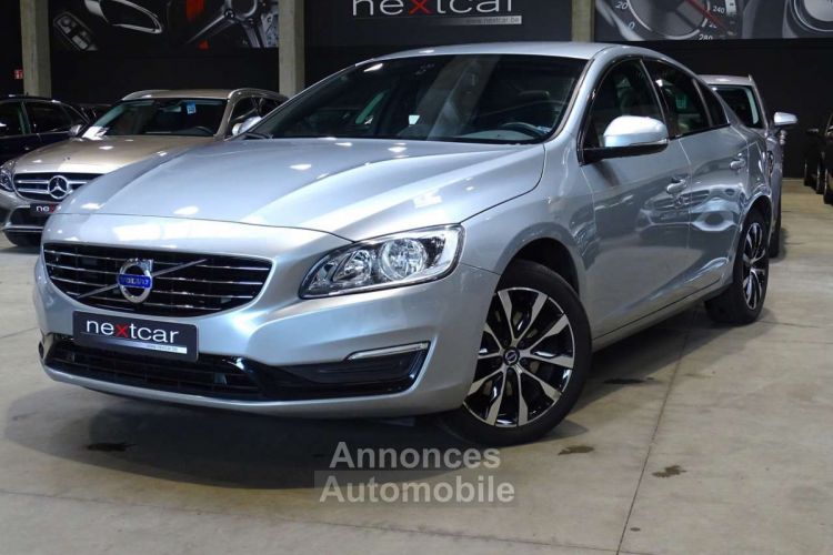 Volvo S60 D2 Momentum - <small></small> 13.290 € <small>TTC</small> - #1