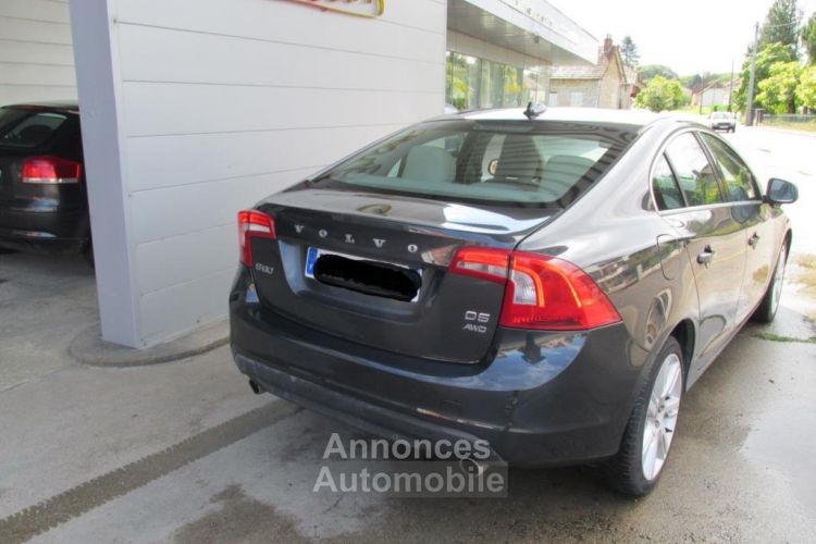 Volvo S60 D5 BVA SUMMUN 4X4 Gris - <small></small> 8.500 € <small>TTC</small> - #3