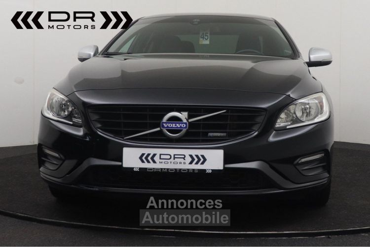 Volvo S60 T4 BENZINE R DESIGN SUMMUM - <small></small> 11.995 € <small>TTC</small> - #4