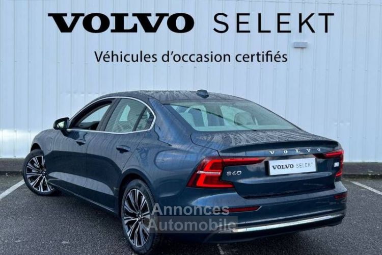 Volvo S60 T6 AWD Recharge 253 ch + 145 Geartronic 8 Plus Style Dark - <small></small> 62.900 € <small>TTC</small> - #4