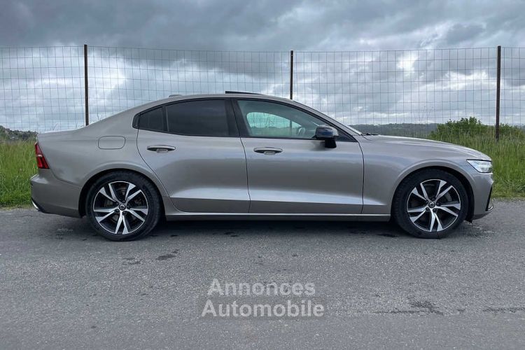 Volvo S60 T8 390ch TWIN ENGINE R DESIGN FIRST EDITION GEARTRONIC - <small></small> 33.590 € <small>TTC</small> - #14