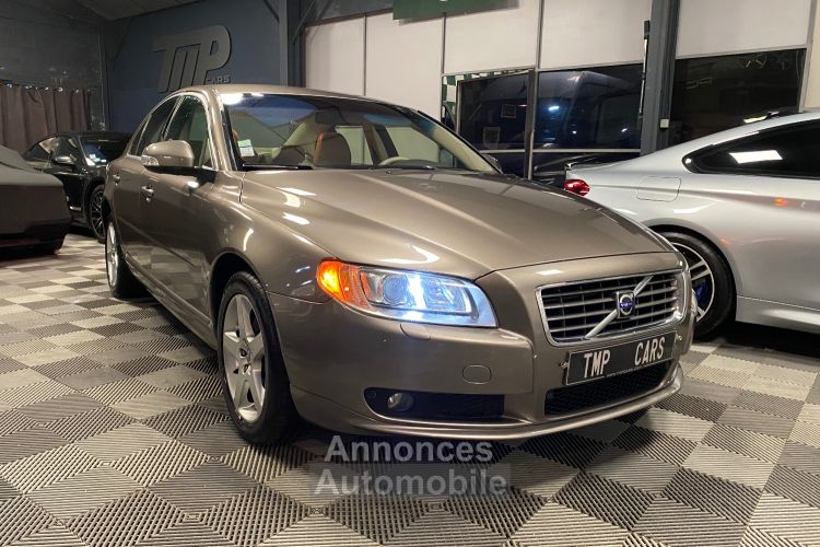 Volvo S80 II (124) 2.4 D5 AWD 4x4 (185Ch) - <small></small> 8.990 € <small>TTC</small> - #1