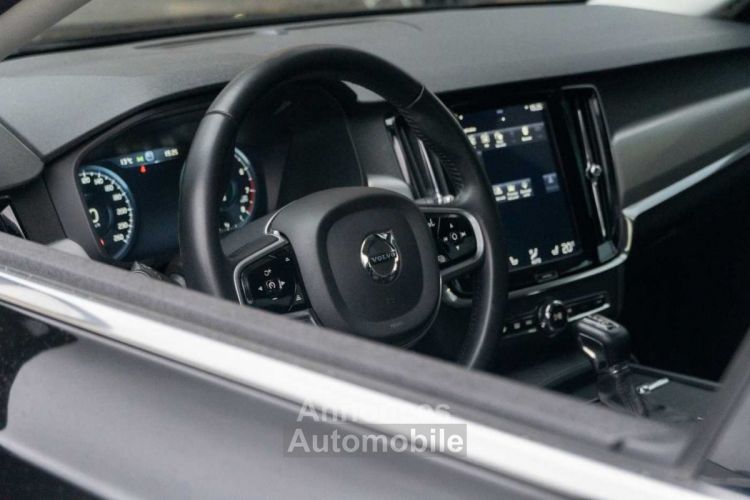 Volvo S90 2.0 T4 CarPlay MemorySeats LED Leather - <small></small> 26.900 € <small>TTC</small> - #24