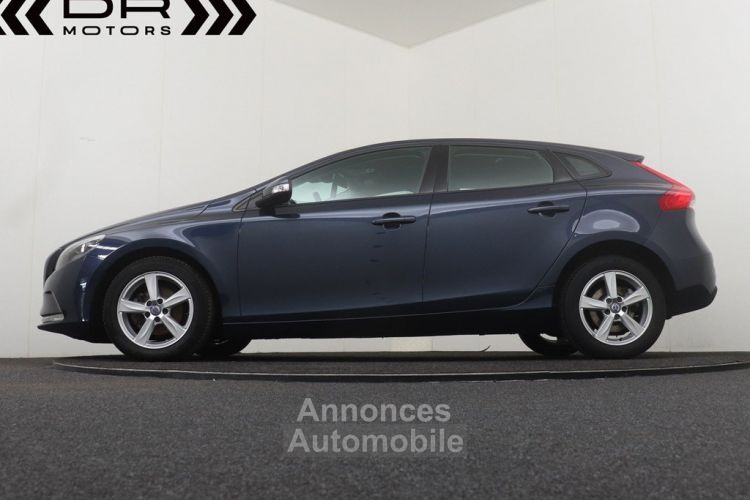 Volvo V40 1.6 D2 PROFESSIONAL PACK - NAVI PDC - <small></small> 9.995 € <small>TTC</small> - #3