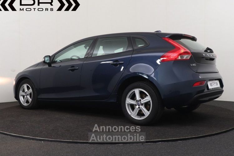 Volvo V40 1.6 D2 PROFESSIONAL PACK - NAVI PDC - <small></small> 9.995 € <small>TTC</small> - #7