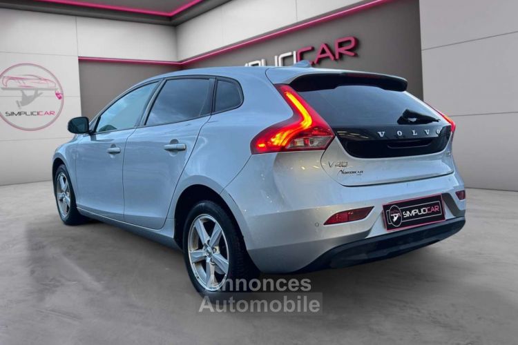 Volvo V40 2.0 D2 Geartronic - <small></small> 16.499 € <small>TTC</small> - #4