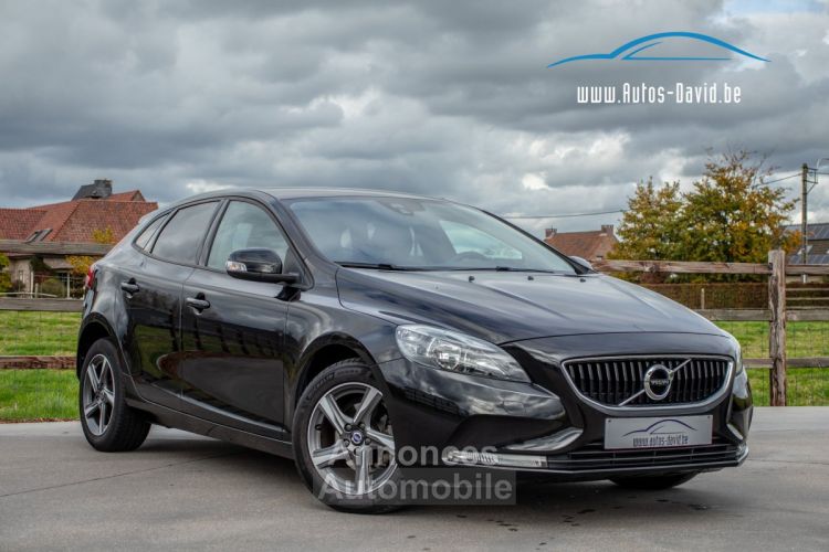 Volvo V40 2.0 D2 - HISTORIEK - PARKEERSENSOREN - AIRCO - CRUISECONTROL - EURO 6b - <small></small> 12.999 € <small>TTC</small> - #3