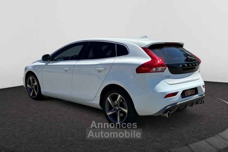 Volvo V40 2.0 D3 150 R-DESIGN START-STOP - <small></small> 13.990 € <small>TTC</small> - #3