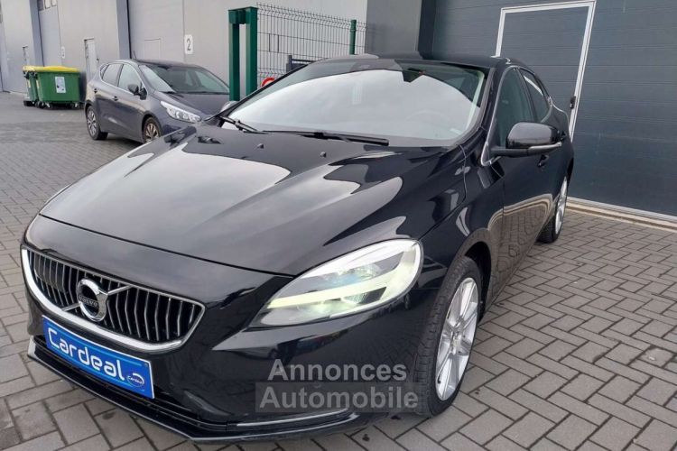 Volvo V40 2.0 T2 Eco Kinetic-TOIT.PANO-CUIR-GPS-BLUETOOTH- - <small></small> 14.990 € <small>TTC</small> - #3