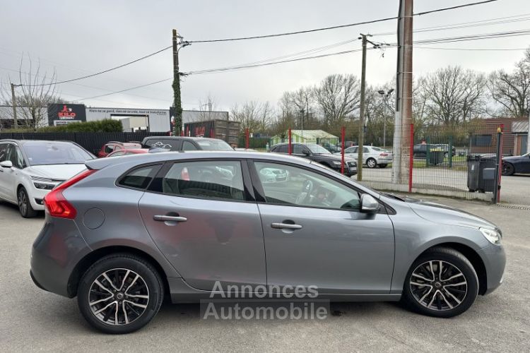 Volvo V40 Business 2017 - <small></small> 13.990 € <small>TTC</small> - #3