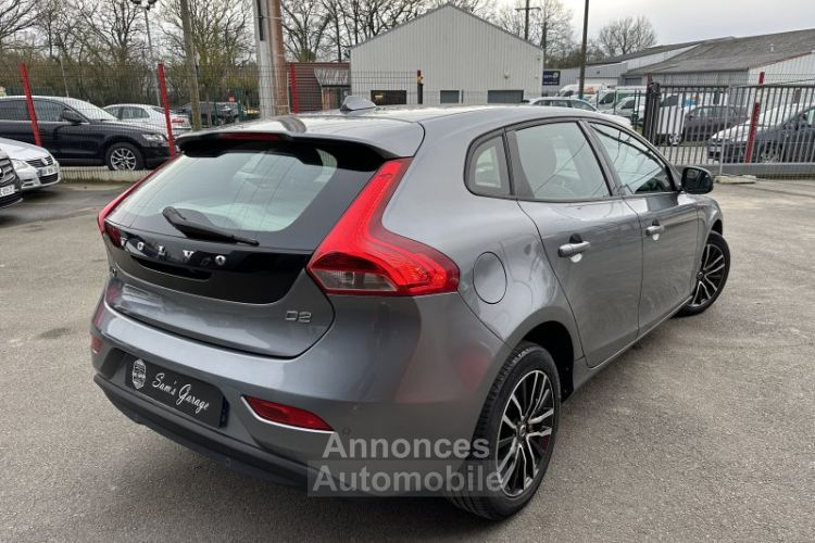 Volvo V40 Business 2017 - <small></small> 13.990 € <small>TTC</small> - #4