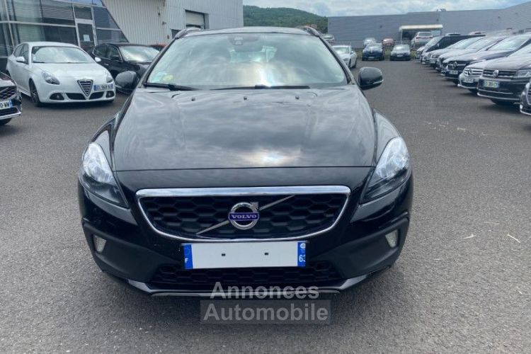 Volvo V40 Cross Country D2 120CH ÖVERSTA EDITION - <small></small> 10.990 € <small>TTC</small> - #8