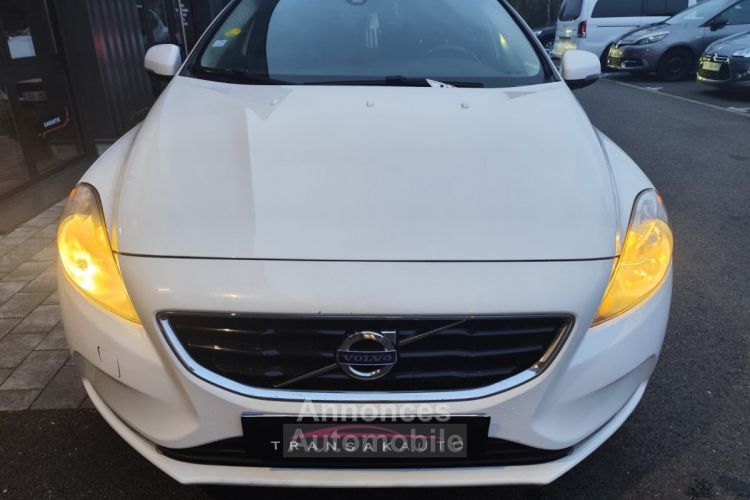 Volvo V40 d2 115 momentum camera de recul regulateur vitesse clim auto - <small></small> 8.990 € <small>TTC</small> - #4