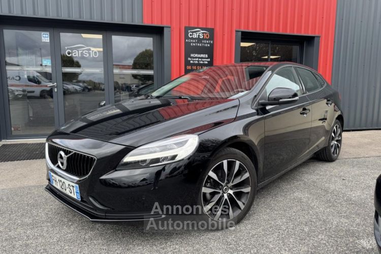 Volvo V40 D2 120  Momentum PHASE 2 - <small></small> 13.990 € <small>TTC</small> - #1