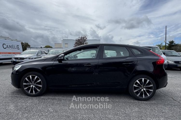 Volvo V40 D2 120  Momentum PHASE 2 - <small></small> 13.990 € <small>TTC</small> - #15