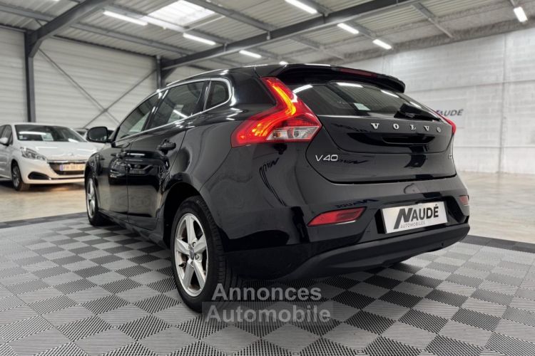 Volvo V40 D2 120 CH MOMENTUM - GARANTIE 6 MOIS - <small></small> 8.990 € <small>TTC</small> - #5