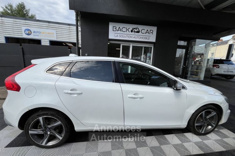 Volvo V40 D2 120 Inscription - <small></small> 9.990 € <small>TTC</small> - #8