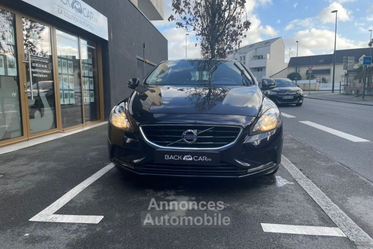 Volvo V40 D2 120 Kinetic - <small></small> 9.290 € <small>TTC</small> - #2