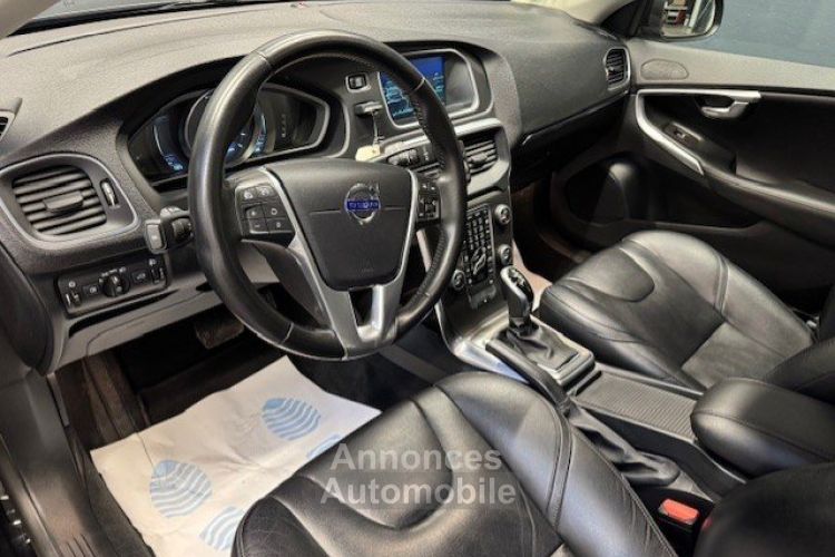 Volvo V40 D2 120 Summum Geartronic A - <small></small> 12.900 € <small>TTC</small> - #6