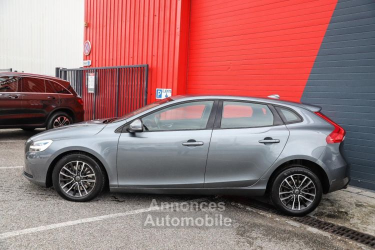 Volvo V40 D2 AdBlue 120 CV BVA - <small></small> 16.970 € <small></small> - #3