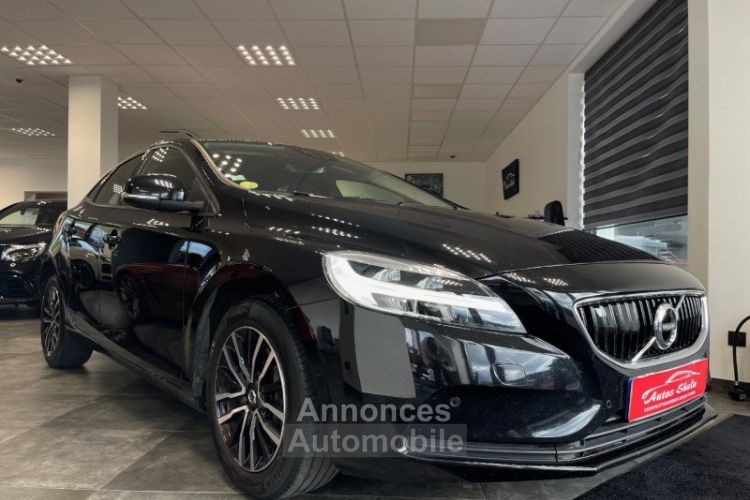 Volvo V40 D2 ADBLUE 120CH BUSINESS GEARTRONIC - <small></small> 14.970 € <small>TTC</small> - #4