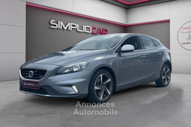 Volvo V40 D3 150 ch R-Design Geartronic A 6 rapports Garantie 1 AN - <small></small> 14.990 € <small>TTC</small> - #4