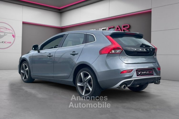 Volvo V40 D3 150 ch R-Design Geartronic A 6 rapports Garantie PRO 12 mois - <small></small> 14.990 € <small>TTC</small> - #6