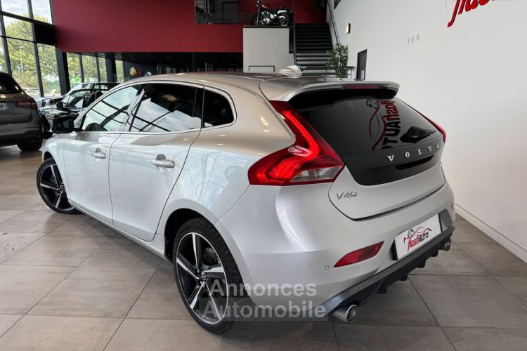 Volvo V40 II 2.0 TDi GEARTRONIC6 150cv R-DESIGN-2014 - <small></small> 10.900 € <small>TTC</small> - #3