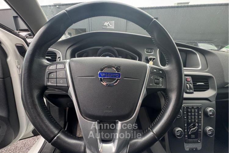 Volvo V40 II D2 120ch Kinetic - <small></small> 10.990 € <small>TTC</small> - #13